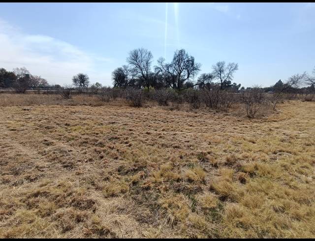 23,250M² VACANT LAND FOR SALE IN VONGEUSOPARK